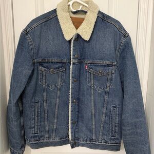 Levi's Men's Denim Jacket with Sherpa Collar